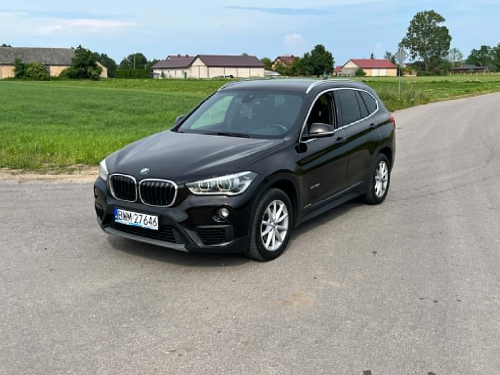 BMW X1 F48 XDRIVE 18d