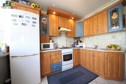 2 pok, nowsza cegła, 2003...