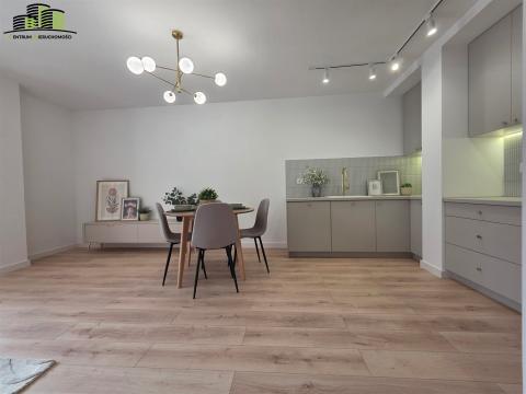 3 POKOJE W NOWYM KAMERALN...