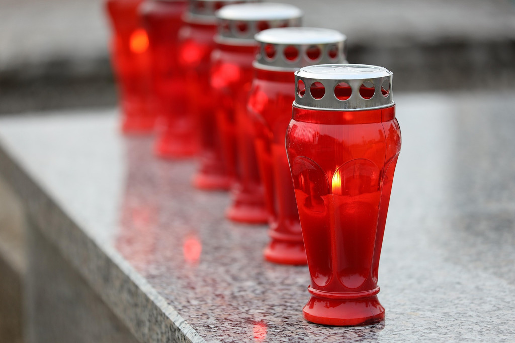 Usługi renowacji, naprawy...