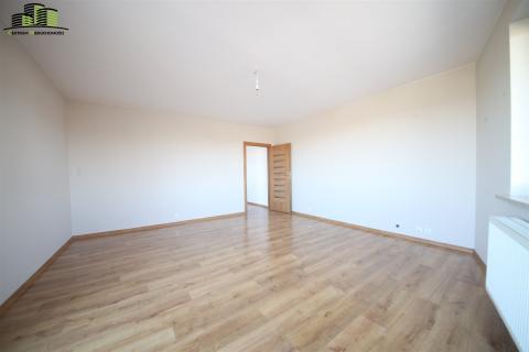 Mieszkanie z dużym balkon...