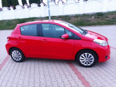 Kupie Auto zadbane TOYOTE...