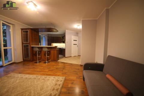 ATRAKCYJNA KAWALERKA NA...