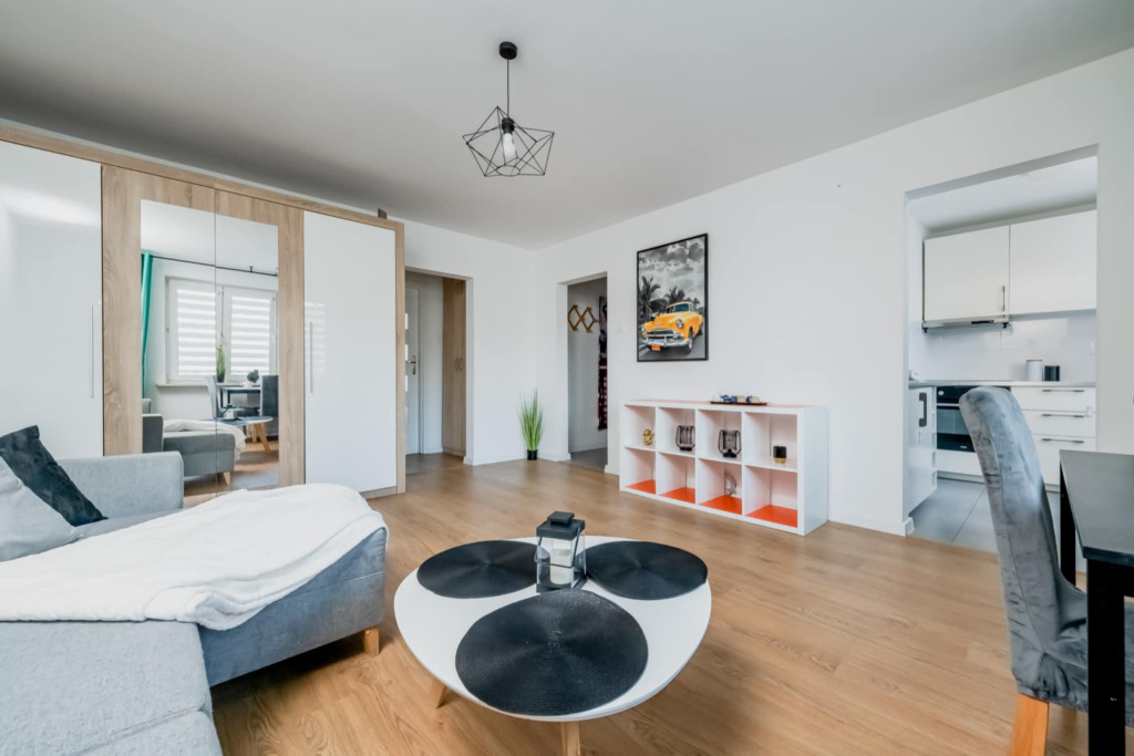 Sprzedam 3 pokojowe miesz...