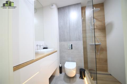 JUROWIECKA 21 - umeblowan...