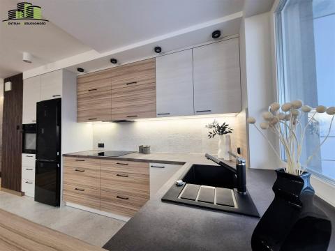 64mkw, balkon, klimatyzac...