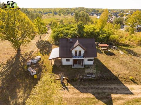 * *** PIĘKNY I NOWOCZESNY...