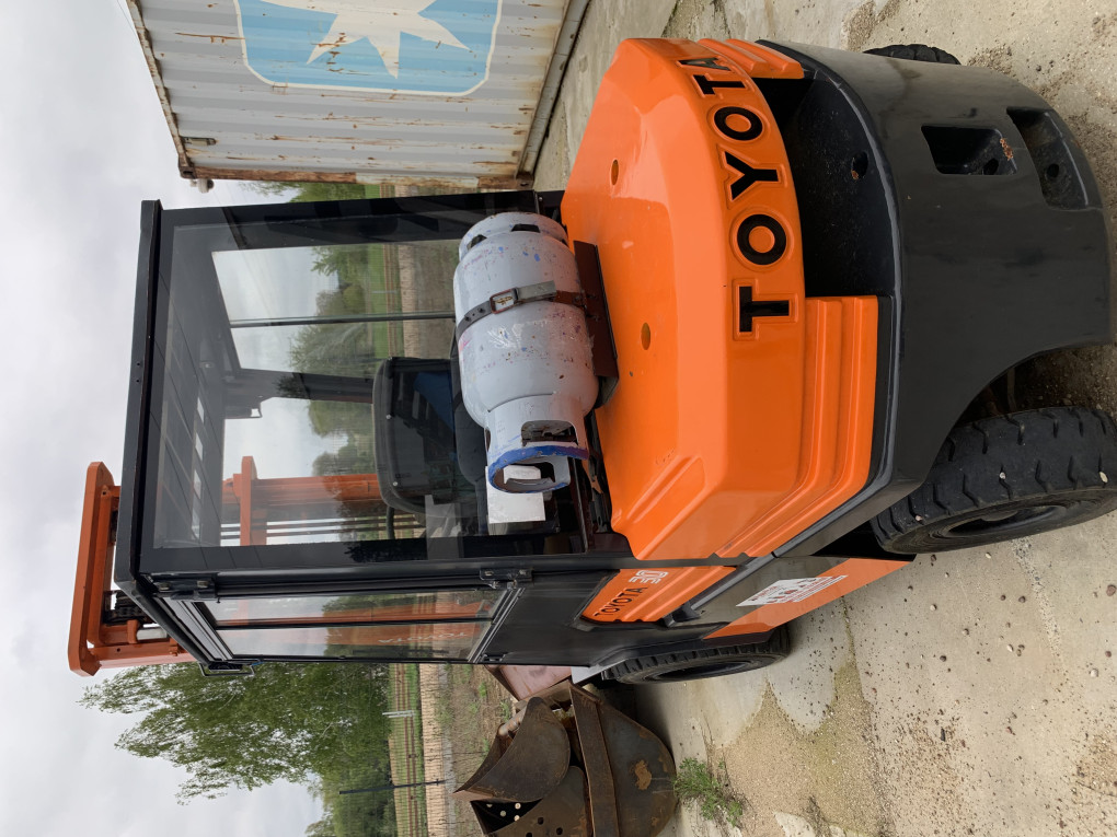 TOYOTA WÓZEK WIDŁOWY