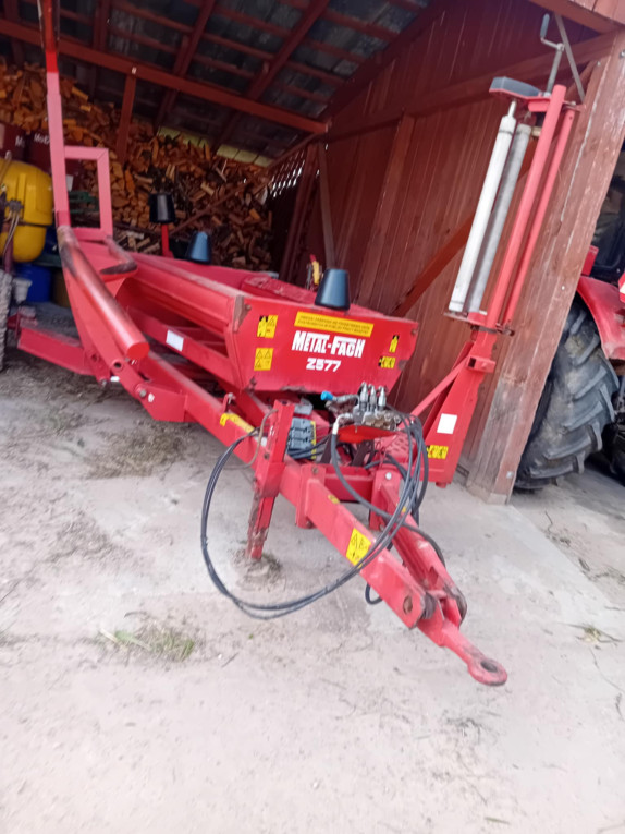 Owijarka samozaładowcza M...