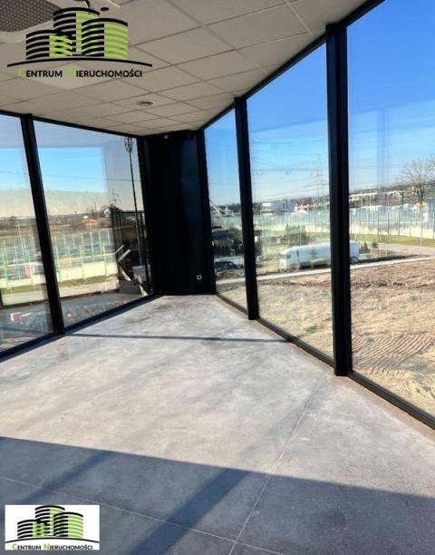 Lokal usługowy z możliwoś...