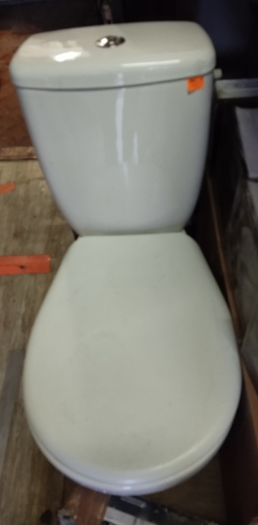 Sedes  kompakt z deską