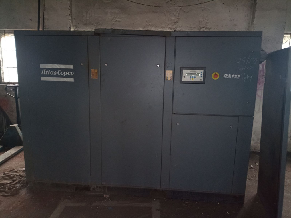 SPRĘŻARKA POWIETRZA ŚRUBO...