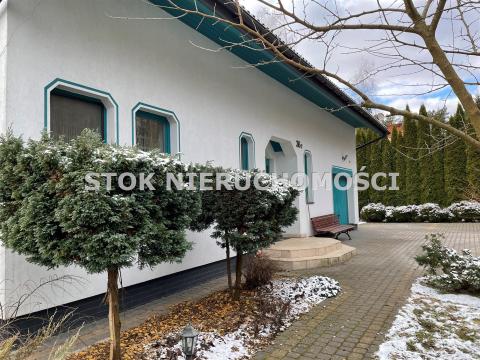 Dom z klimatem w Niewodni...