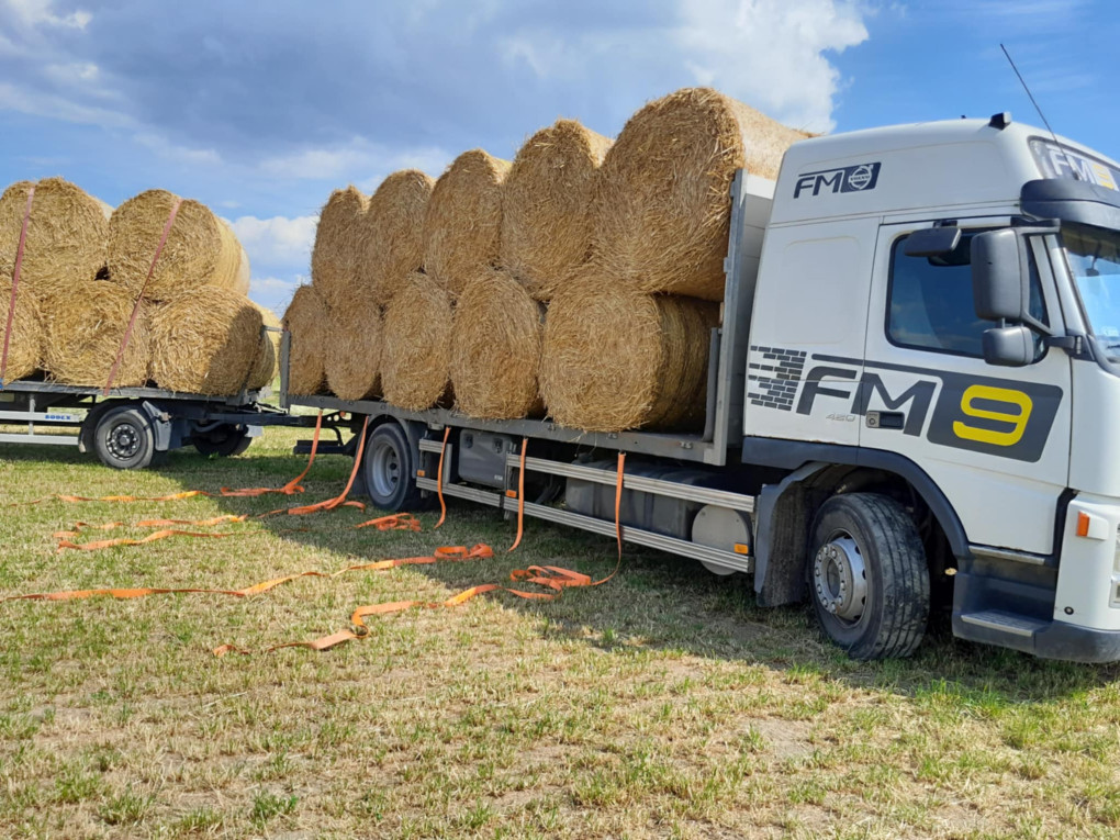 Sprzedam siano, słomę, si...