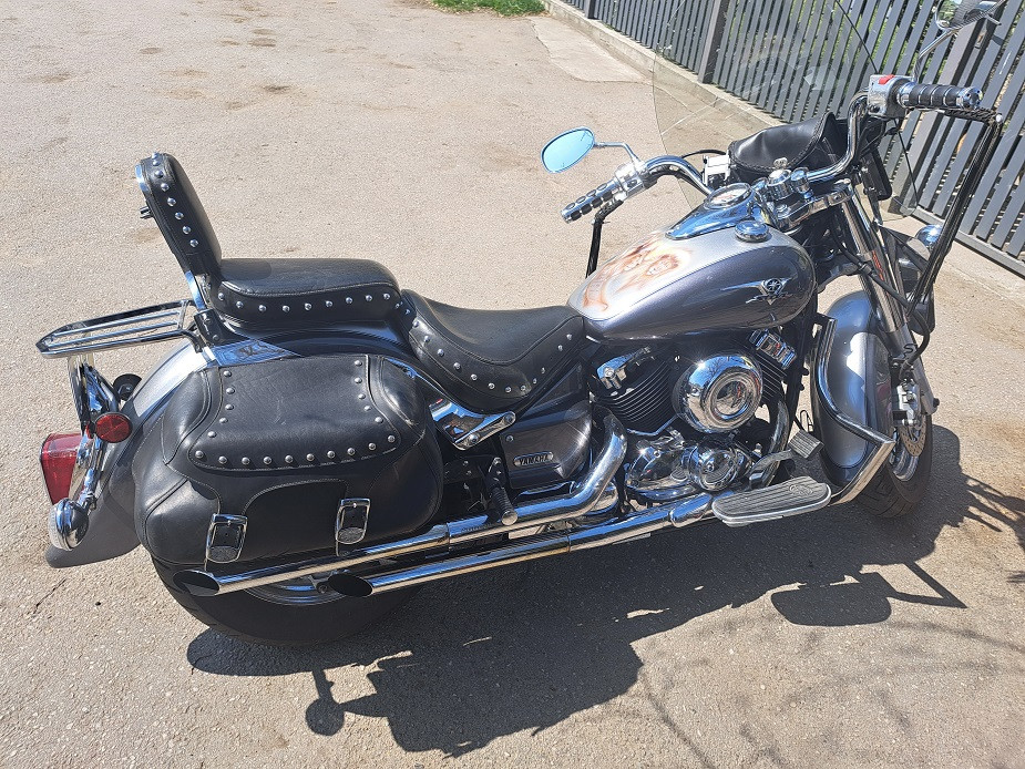 Yamaha 650 Drag-Star Clas...