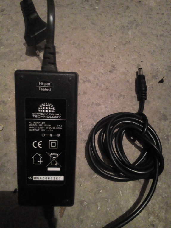 Sprzedam zasilacz 12V Bia...