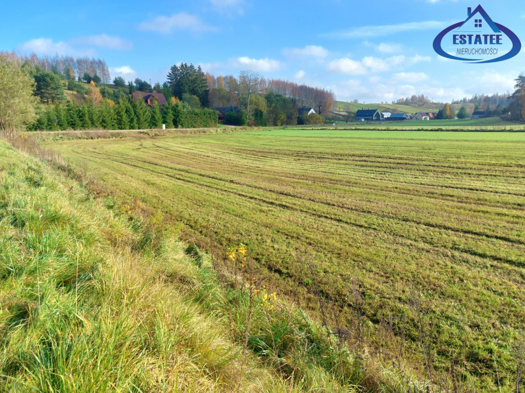 Działka na sprzedaż – Bia...