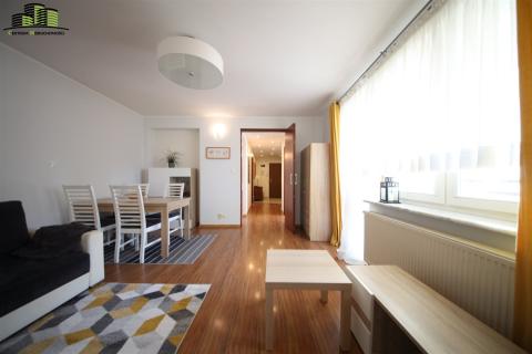 Obok PB, ul.Zachodnia, 3...