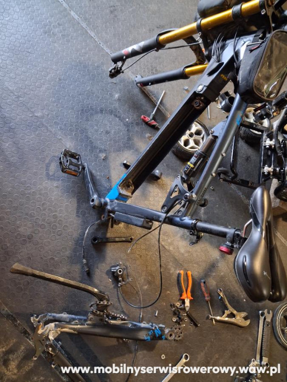 MOBILNY SERWIS ROWEROWY –...
