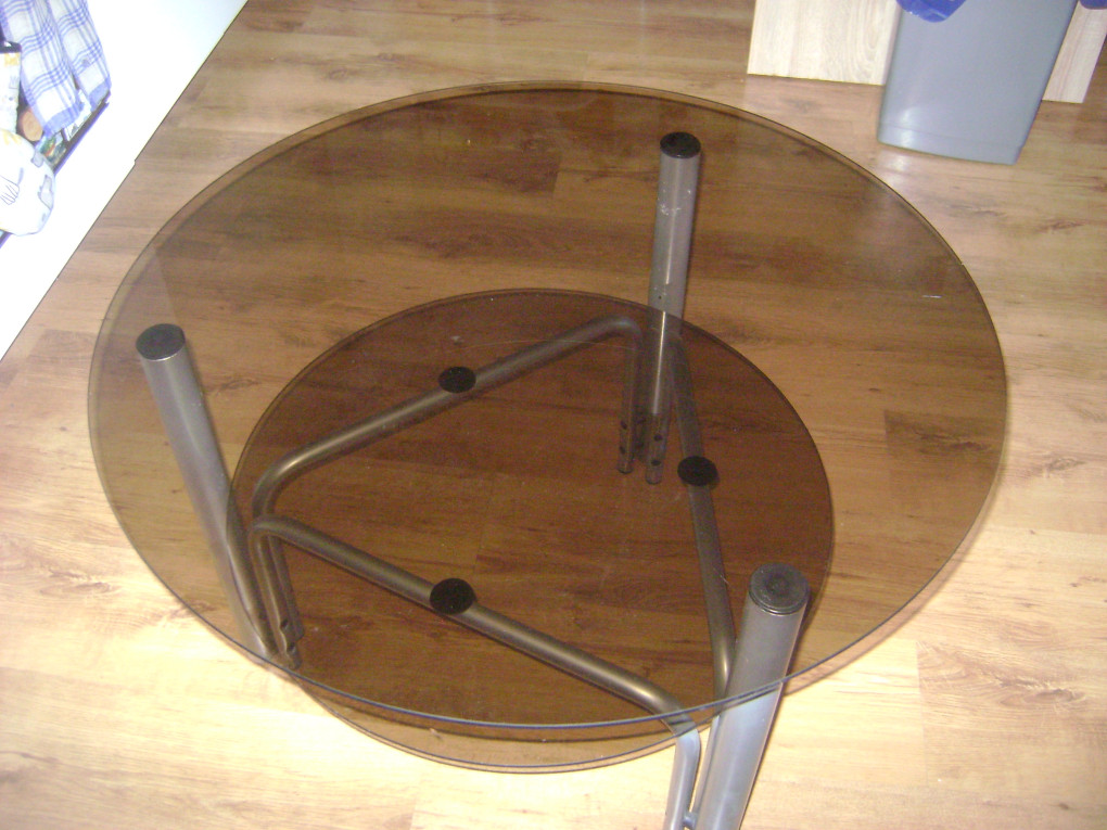 Sprzedam stolik skrzalny...